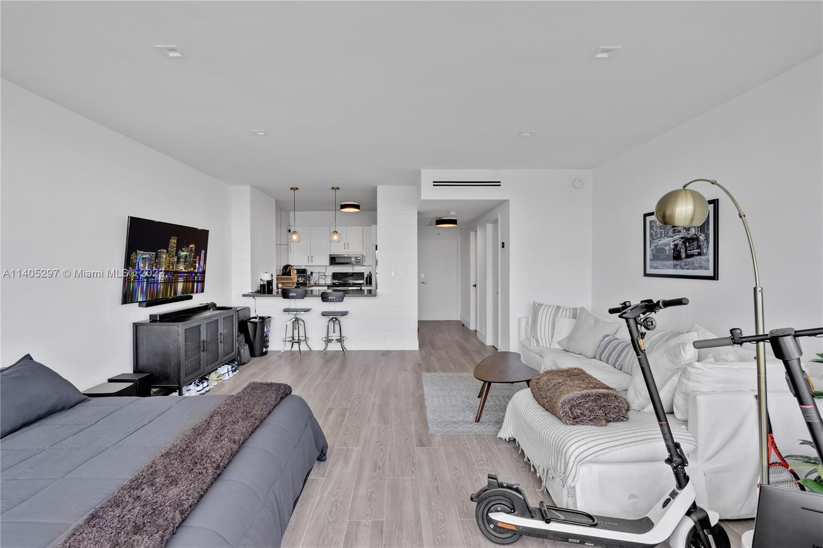 20 Island Ave Unit: 1415