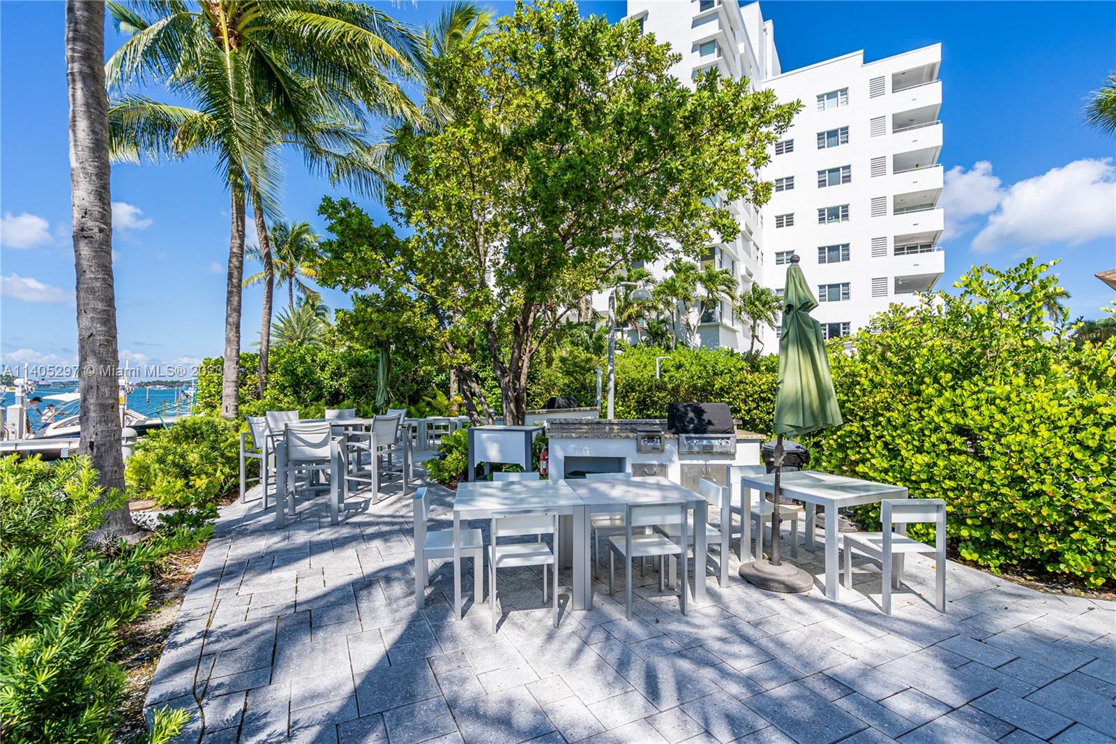 20 Island Ave Unit: 1415