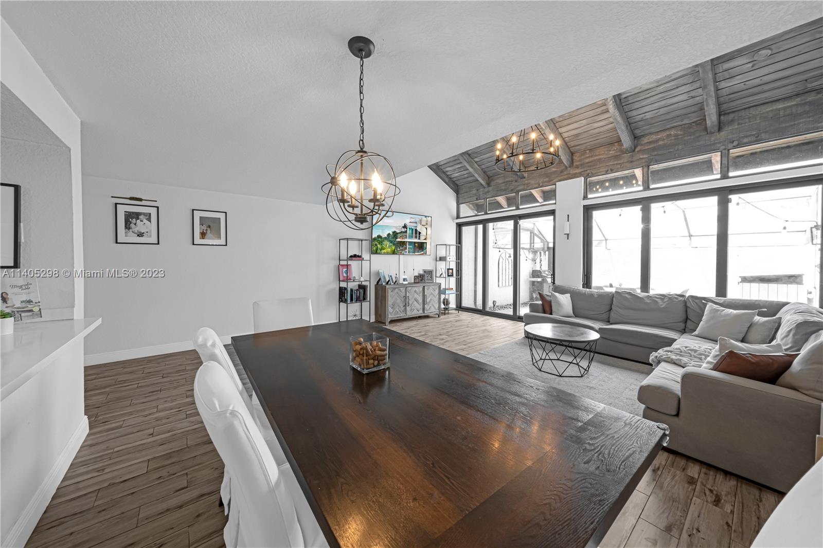 11341 NW 16th St Unit: 11341