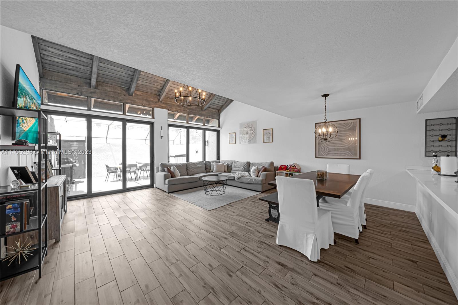 11341 NW 16th St Unit: 11341
