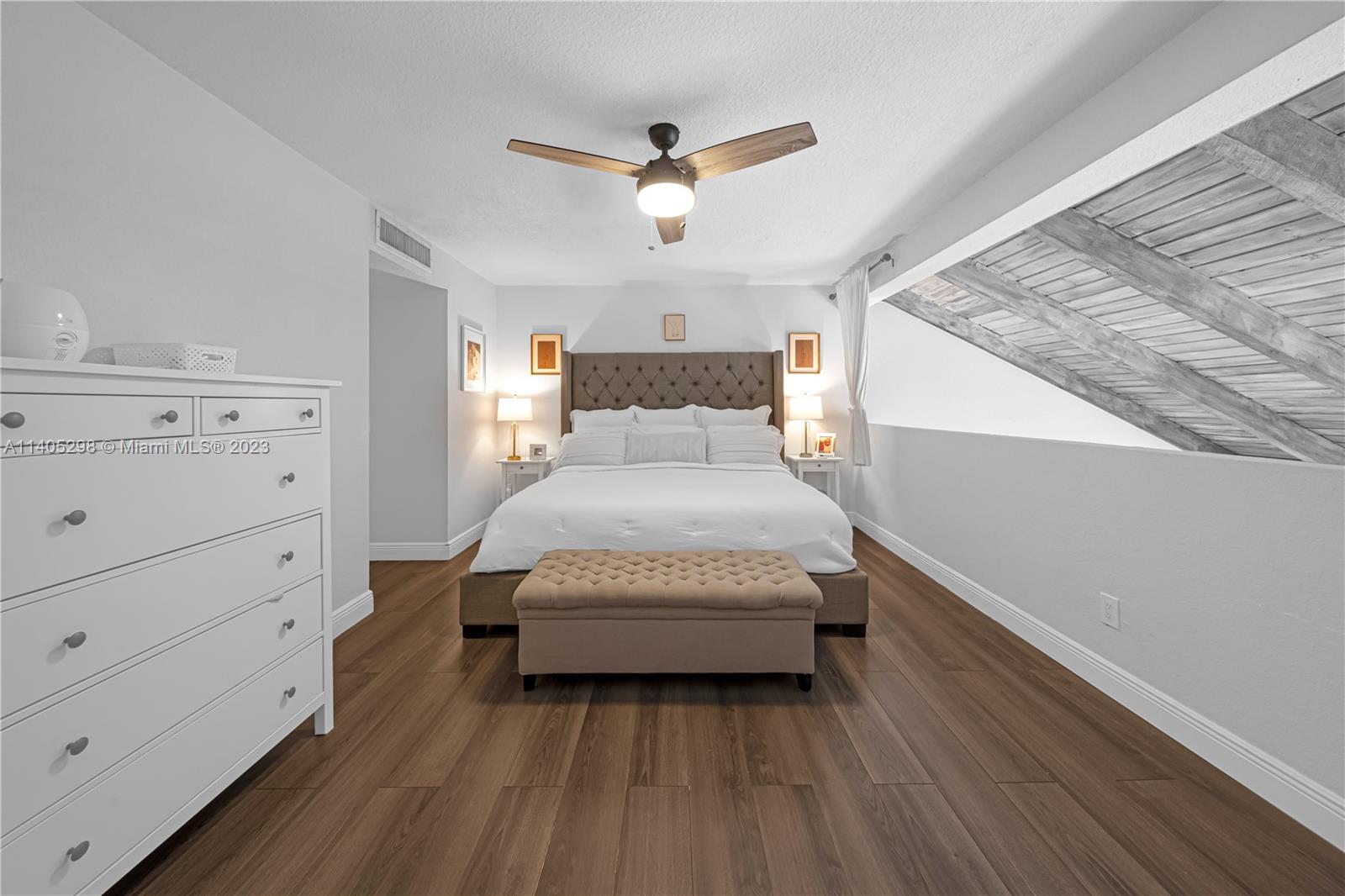 11341 NW 16th St Unit: 11341