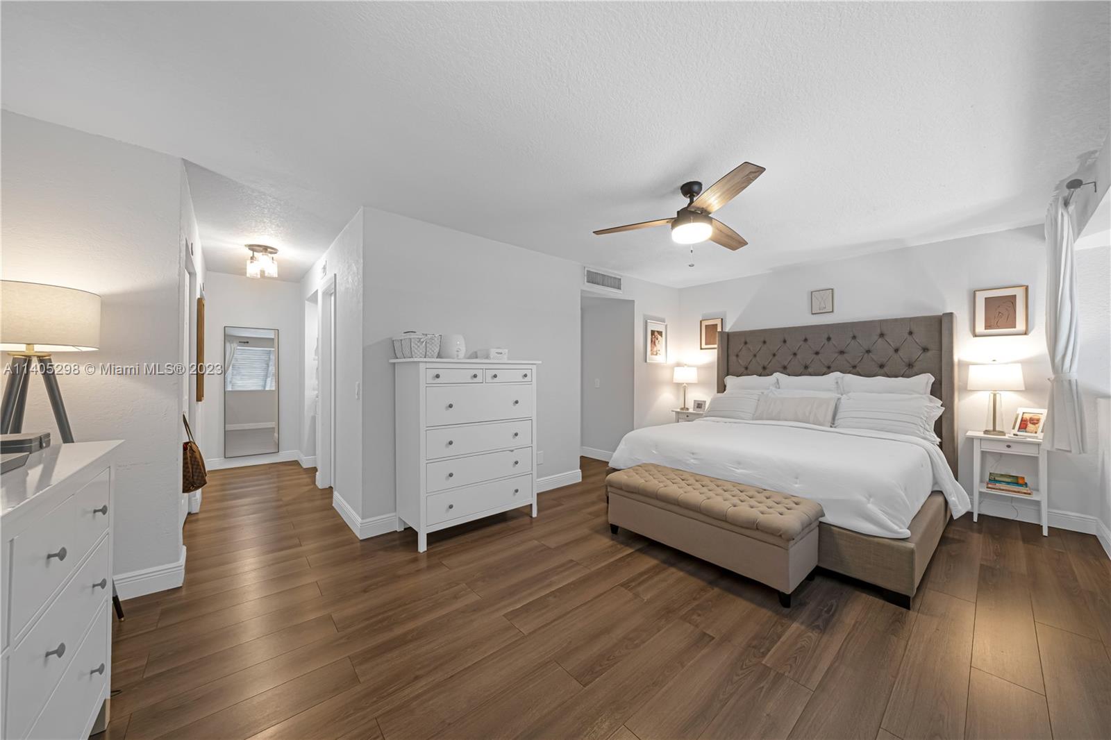 11341 NW 16th St Unit: 11341