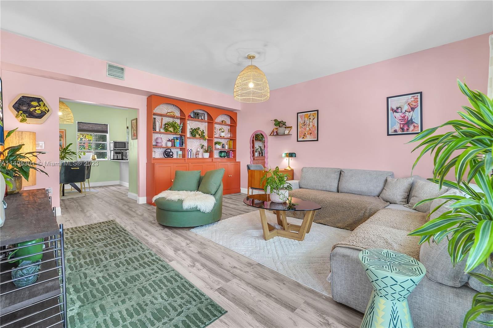 1525 Pennsylvania Ave Unit: 3