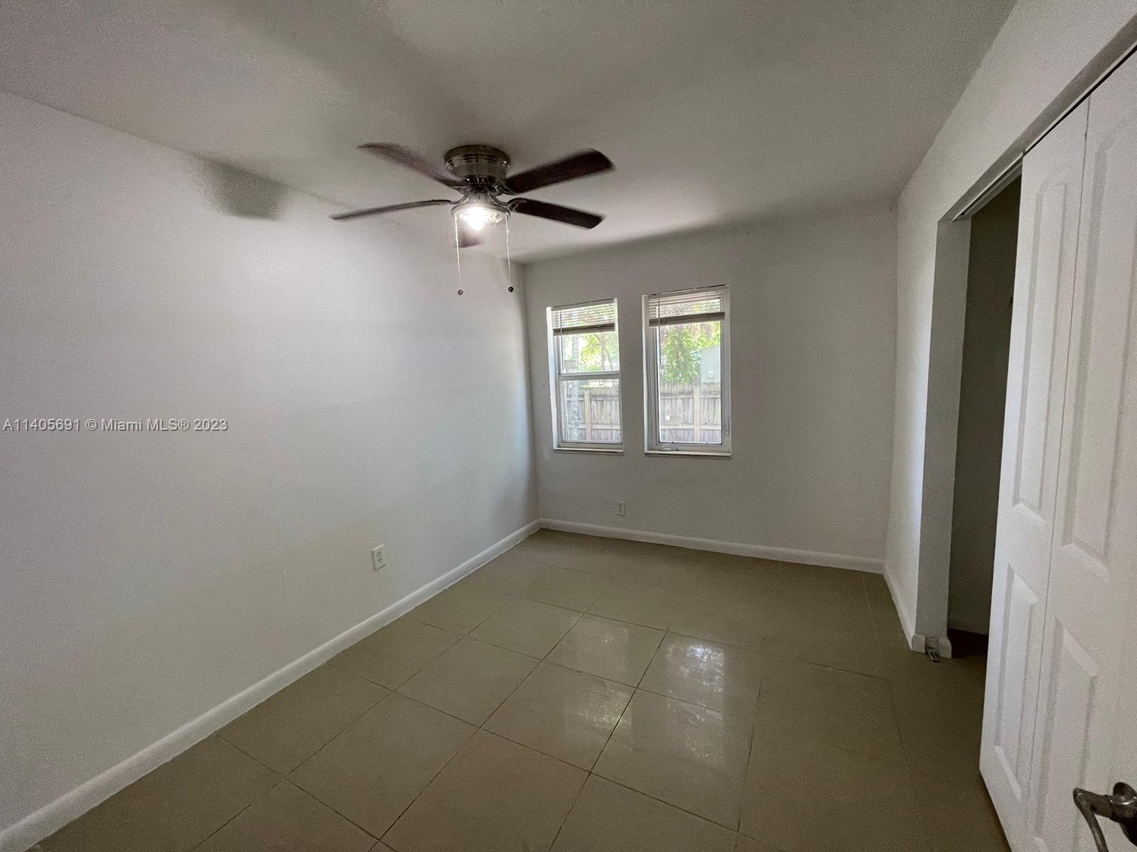 2000 Madison St Unit: 1-4