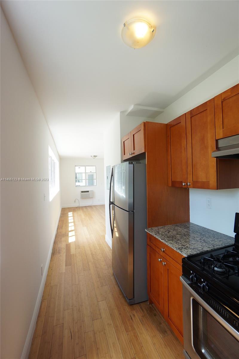 7950 Tatum Waterway Dr Unit: 20