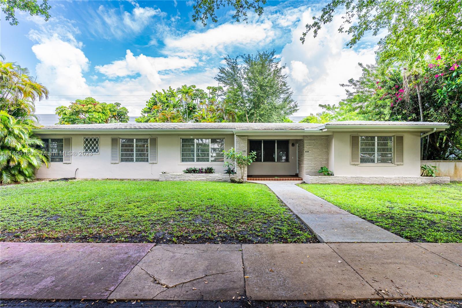 5350 Orduna Dr