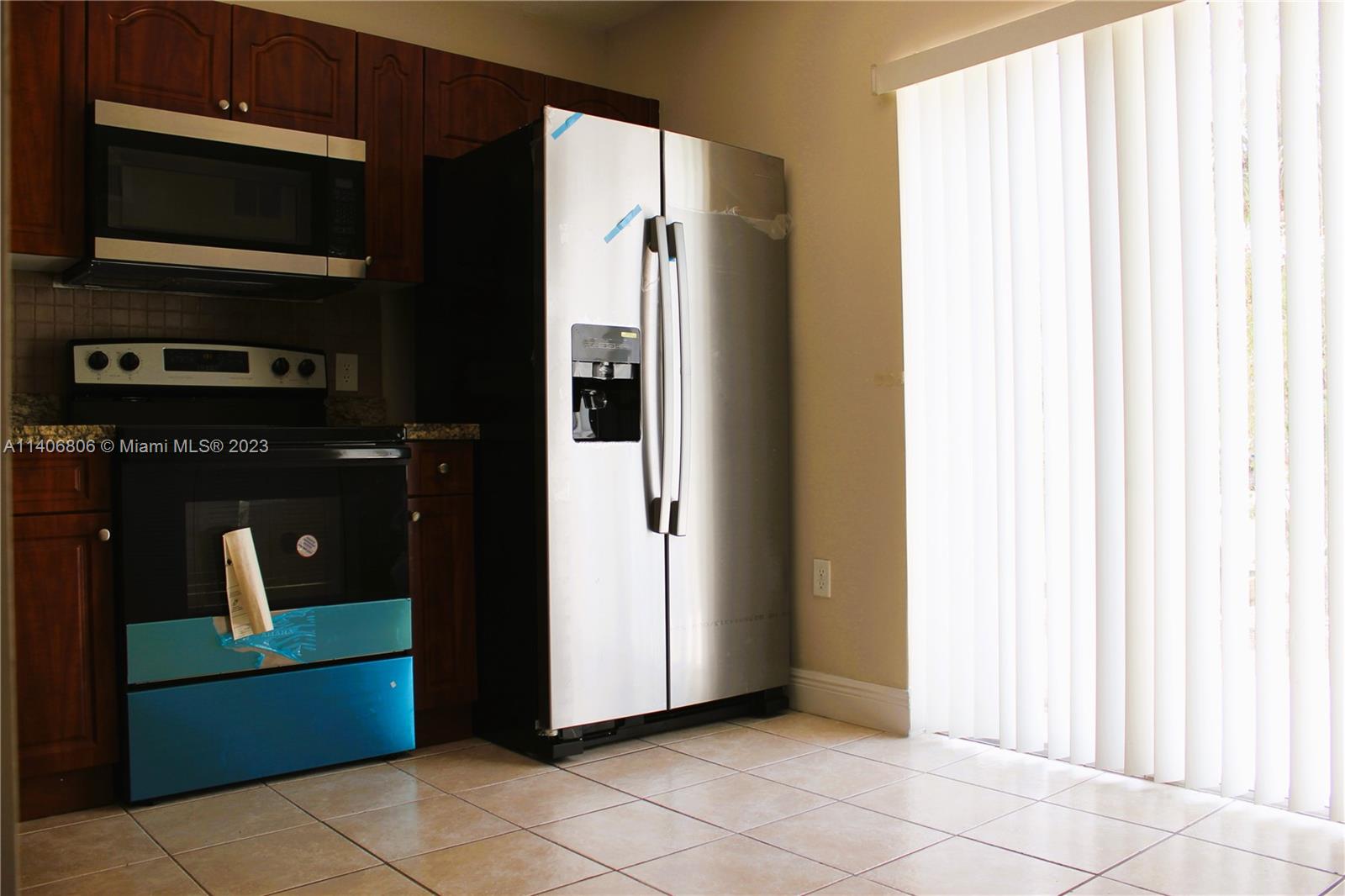 4785 SW 62nd Ave Unit: 101