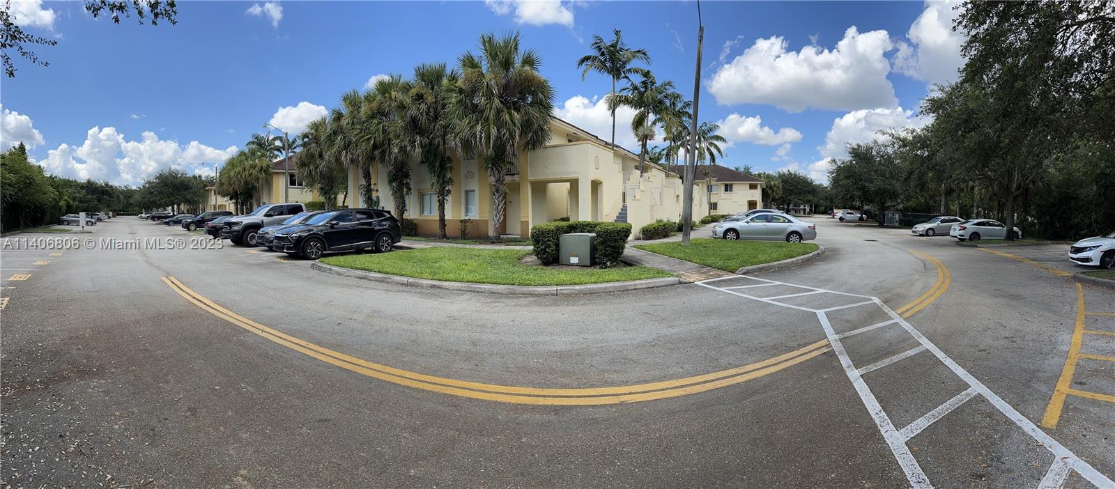 4785 SW 62nd Ave Unit: 101