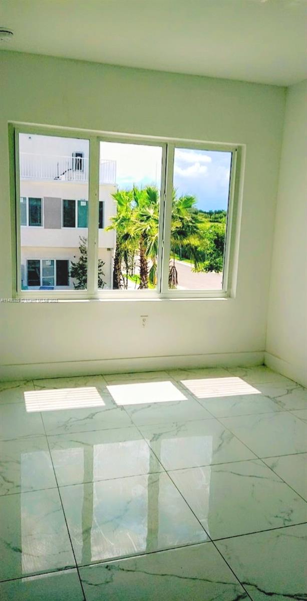 25810 SW 144th Ave Unit: 0