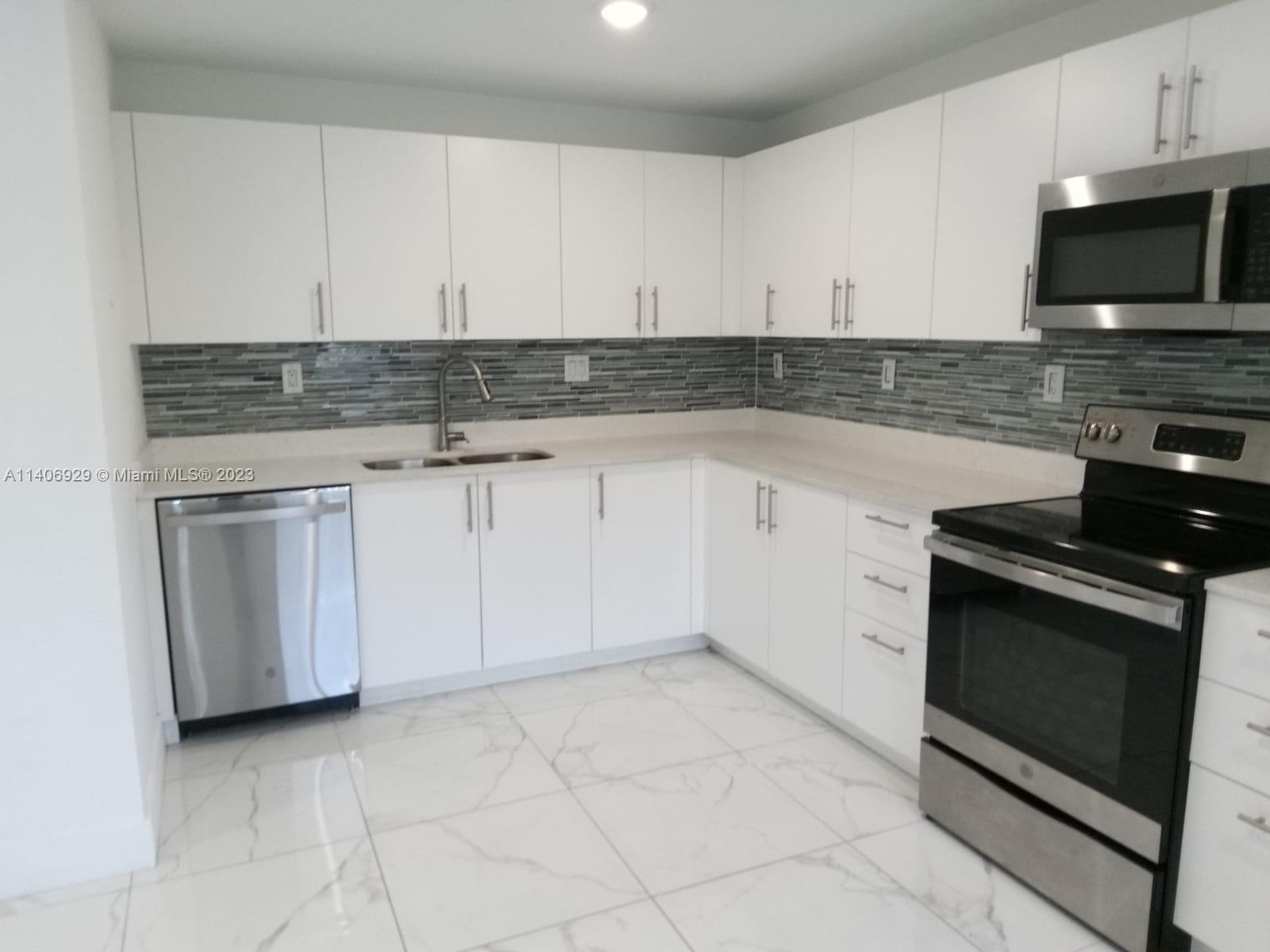 25810 SW 144th Ave Unit: 0