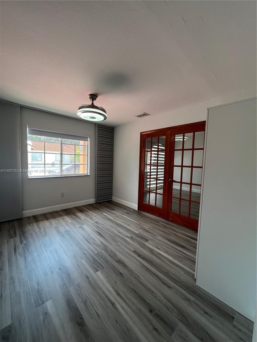 8285 NW 186th St Unit: 604