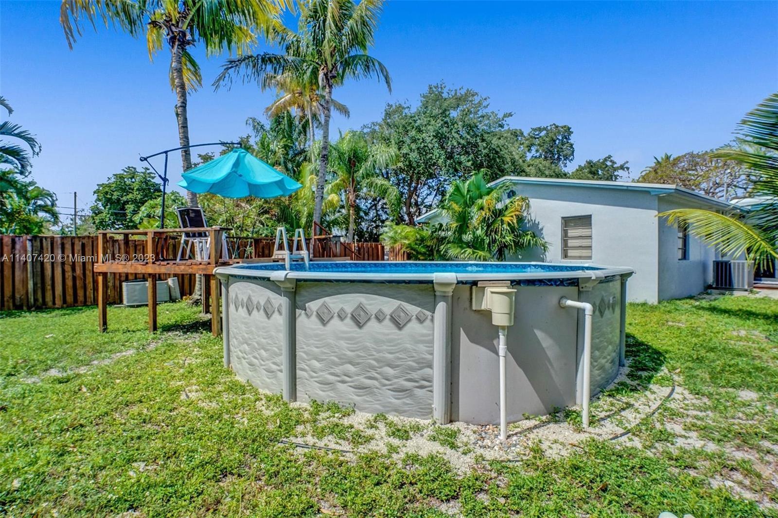 110 SW 5th St