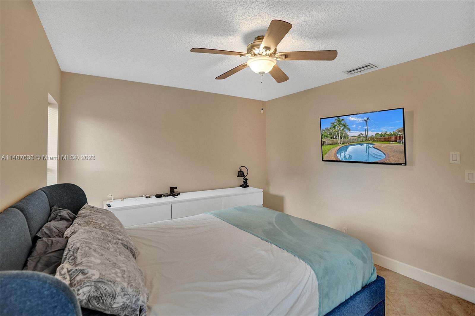 2430 NW 110th Ave