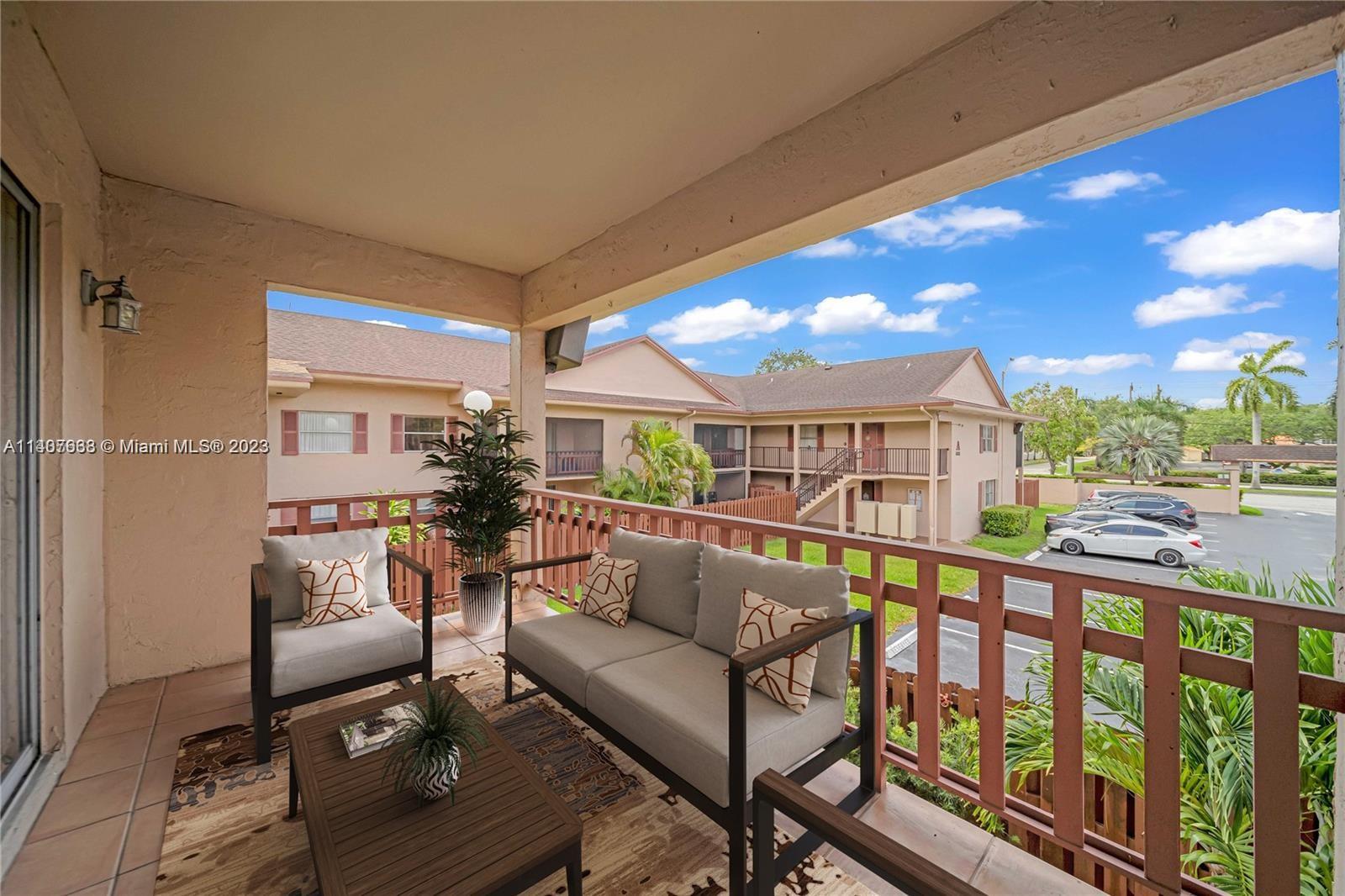 11209 SW 88th St Unit: 201B