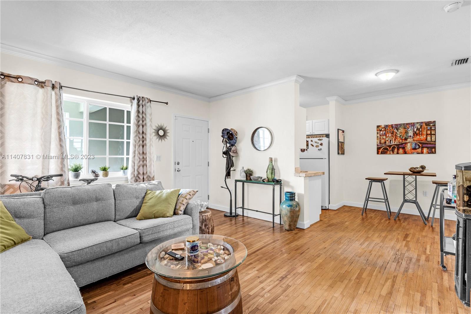 45 Antilla Ave Unit: 3B