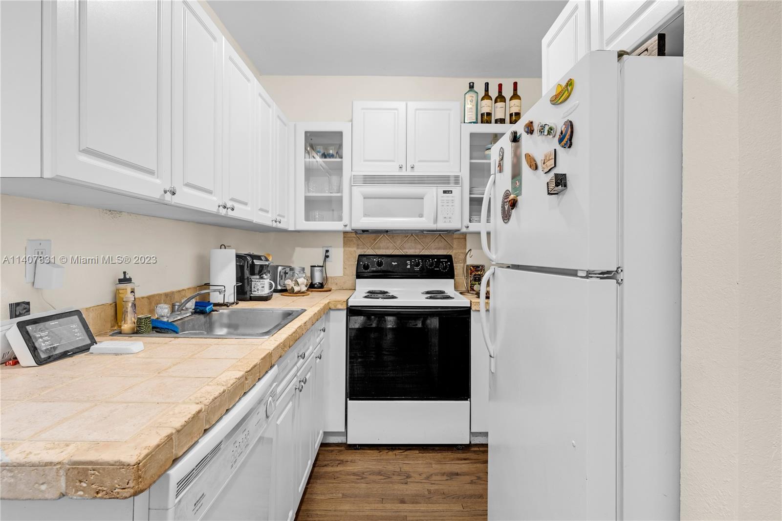 45 Antilla Ave Unit: 3B