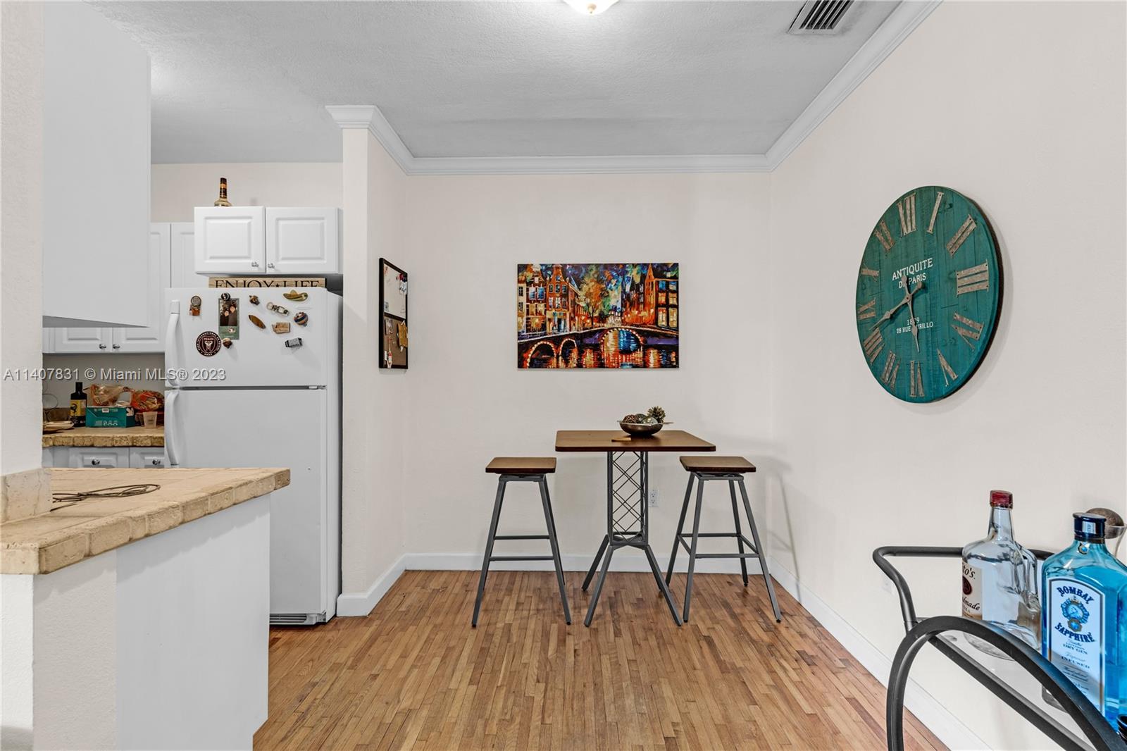 45 Antilla Ave Unit: 3B