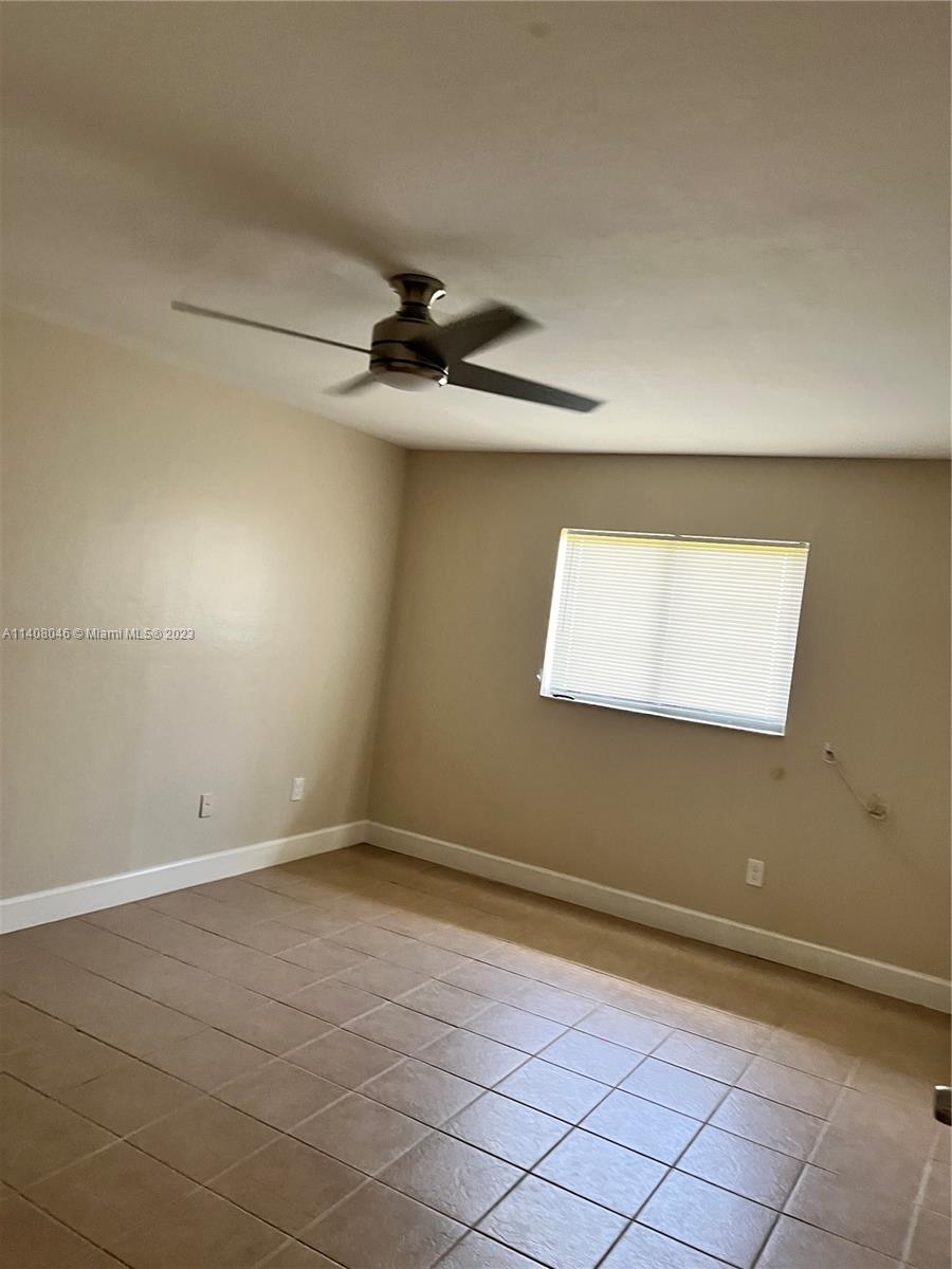 3612 SW 7th PLACE
