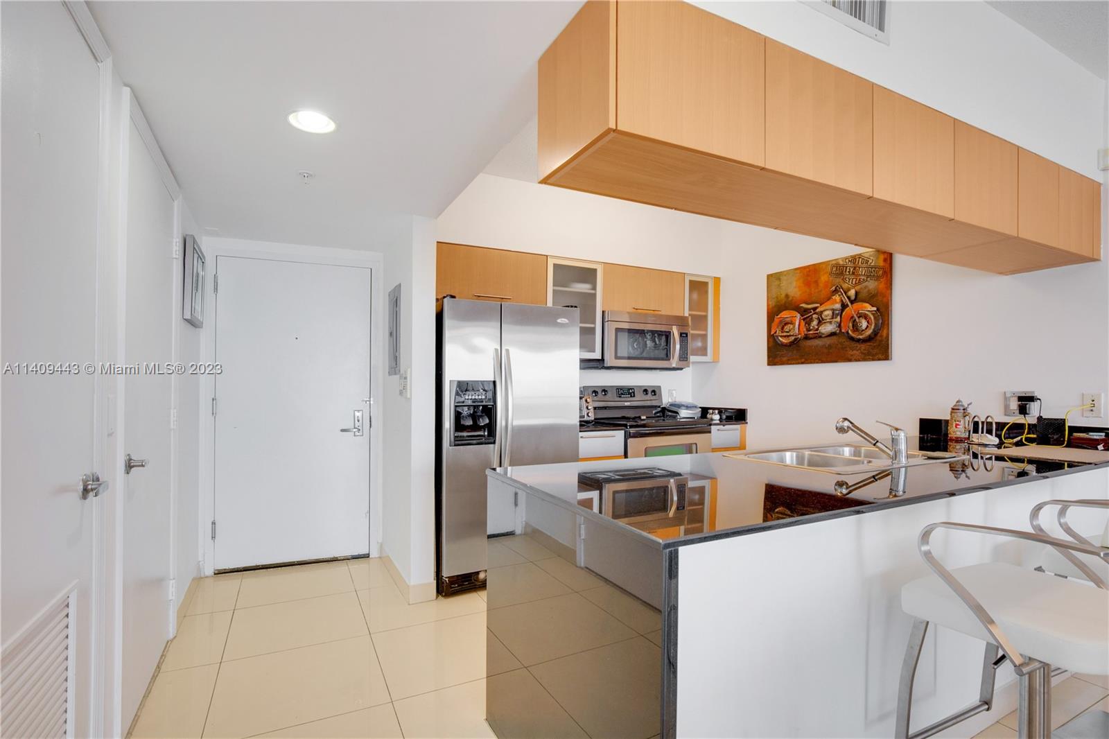 1750 N Bayshore Dr # 4410