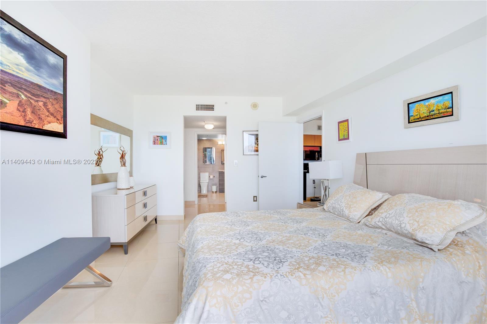 1750 N Bayshore Dr # 4410
