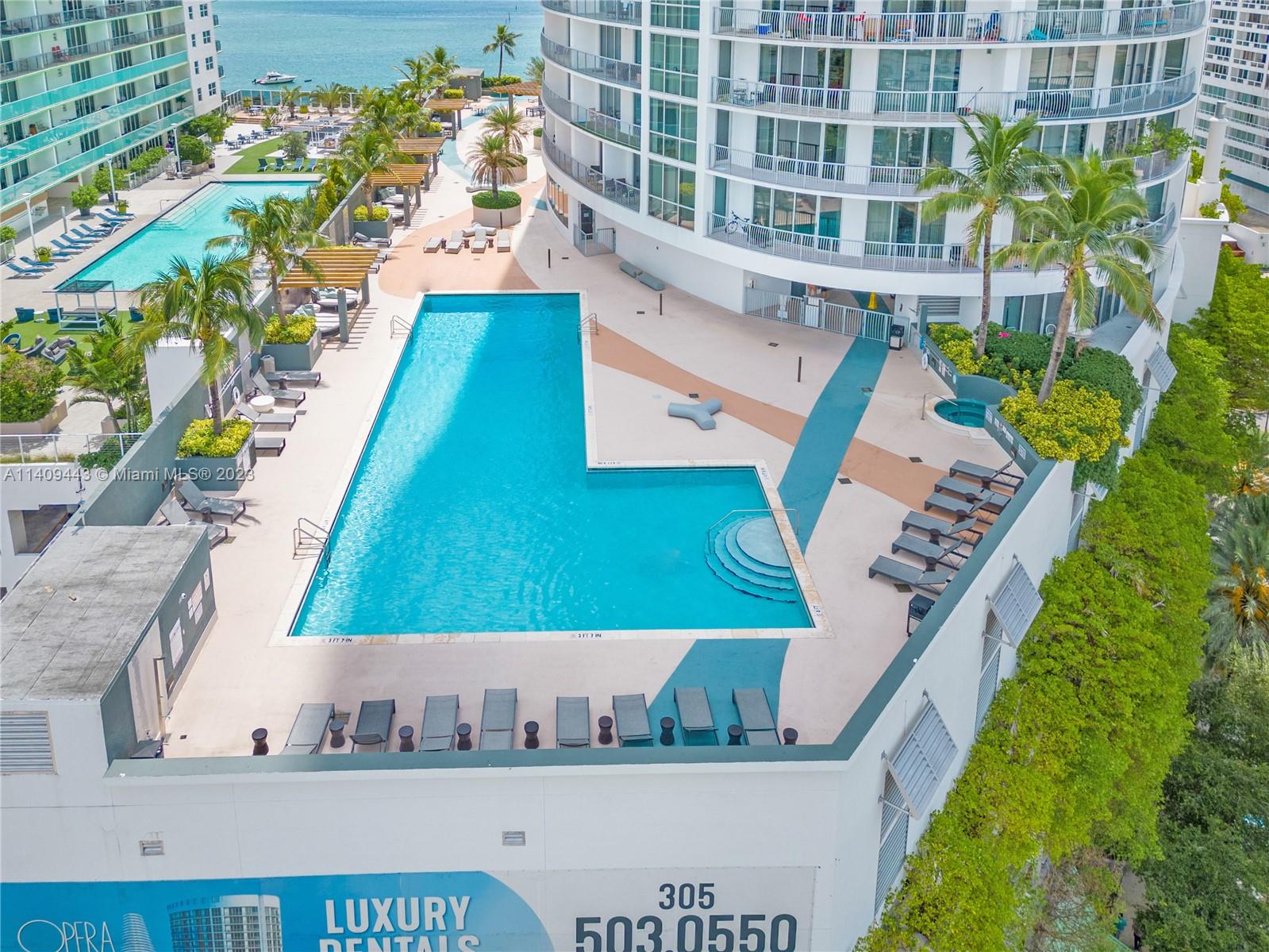 1750 N Bayshore Dr # 4410