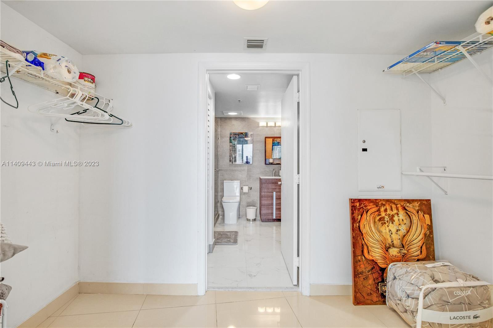 1750 N Bayshore Dr # 4410