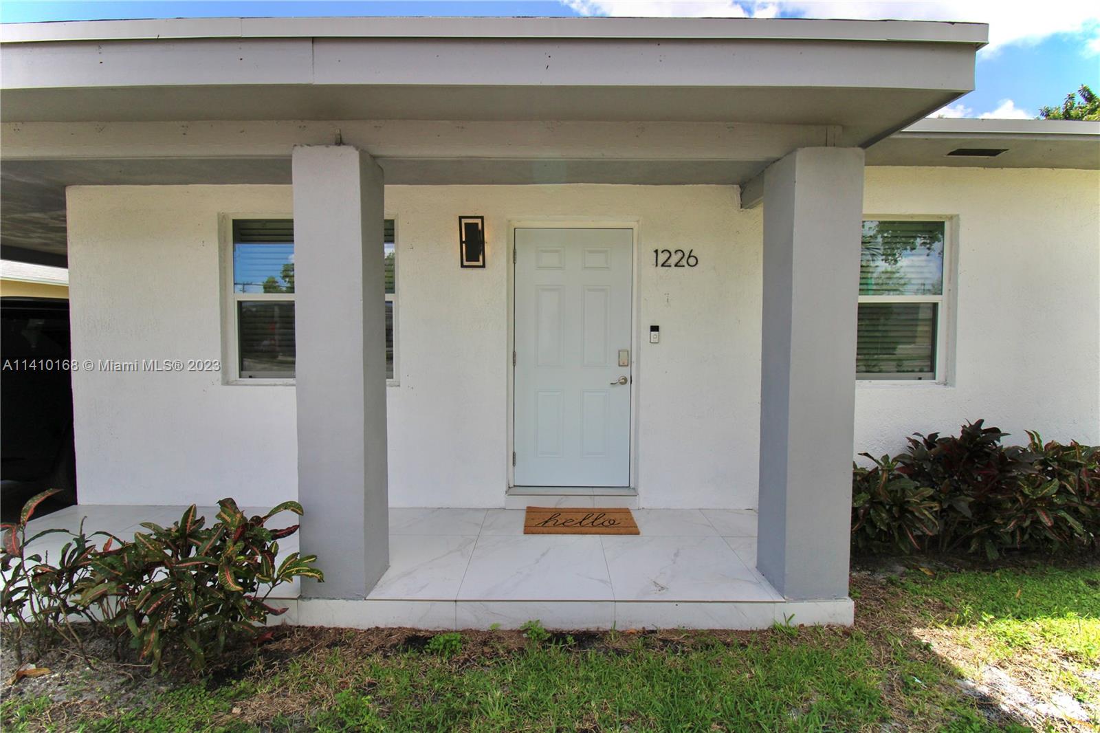 1226 NW 103rd St
