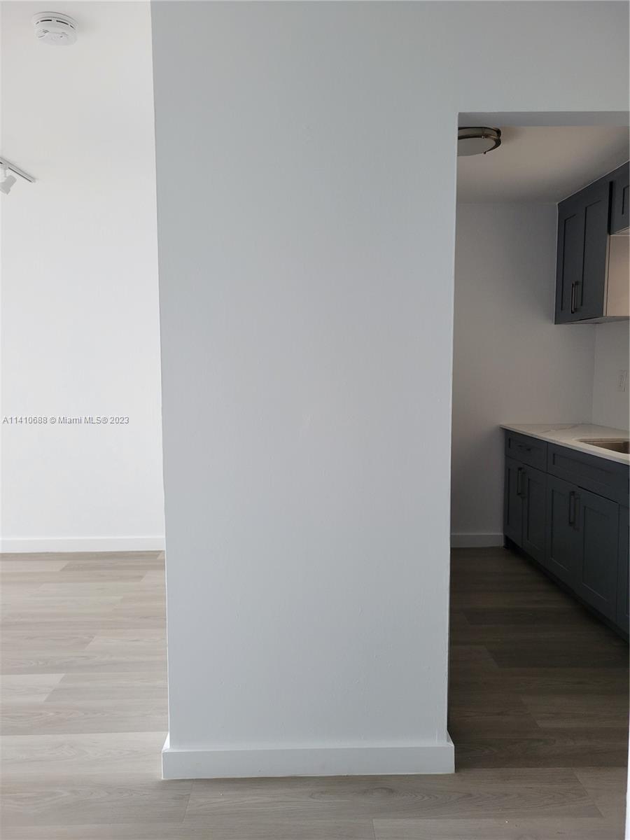 365 NE 125th St Unit: 307