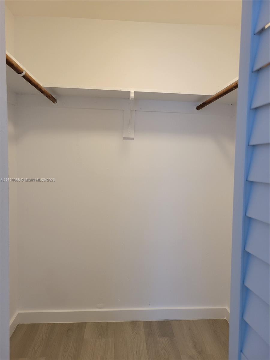 365 NE 125th St Unit: 307