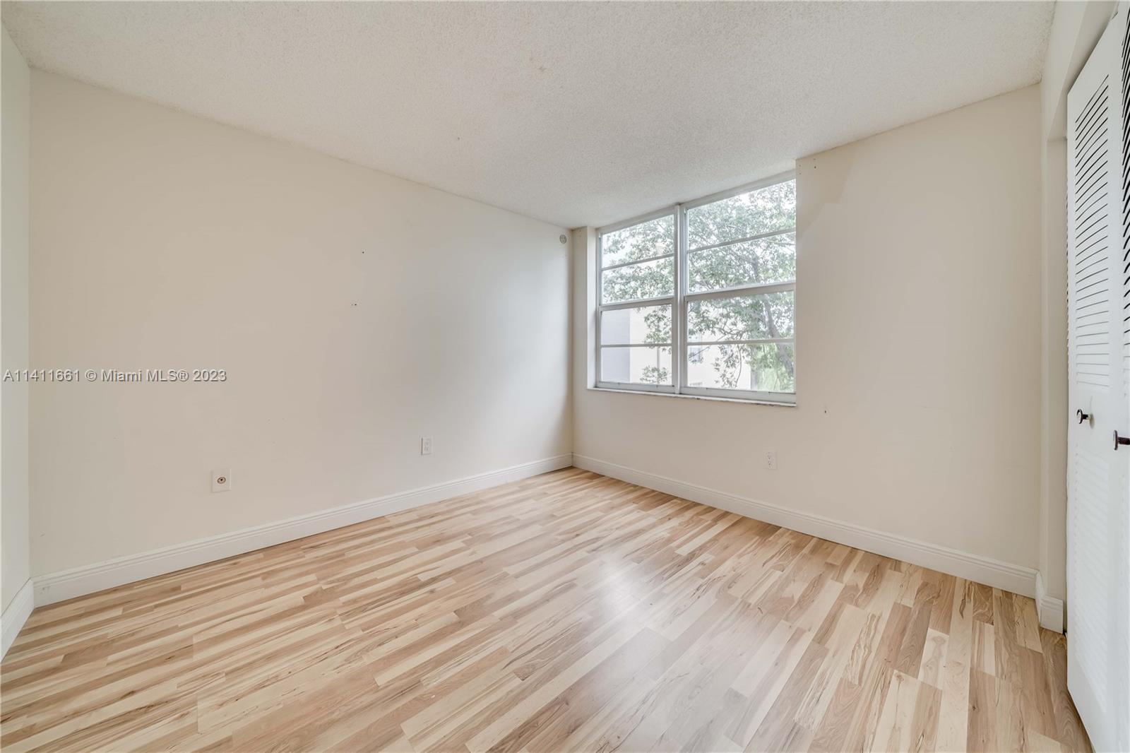 9430 Tangerine Pl # 301