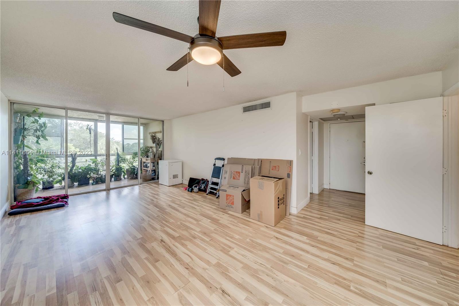 9430 Tangerine Pl # 301