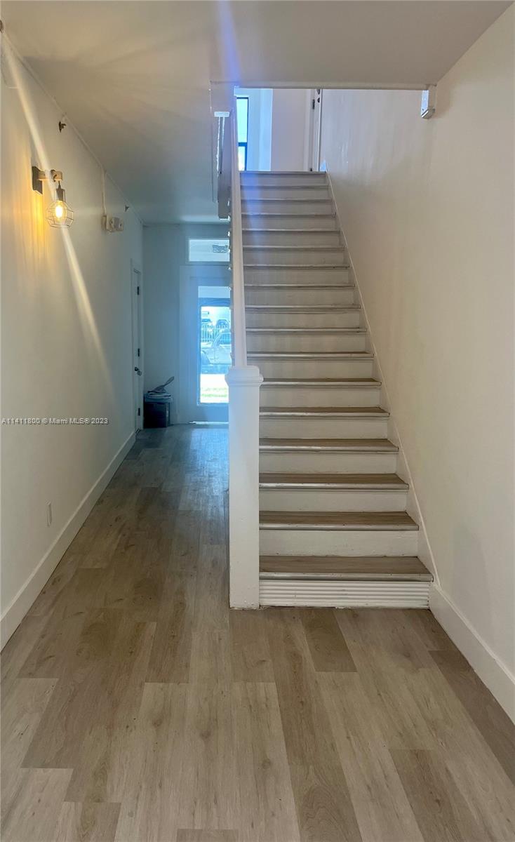 842 Himmarshee St Unit: 1