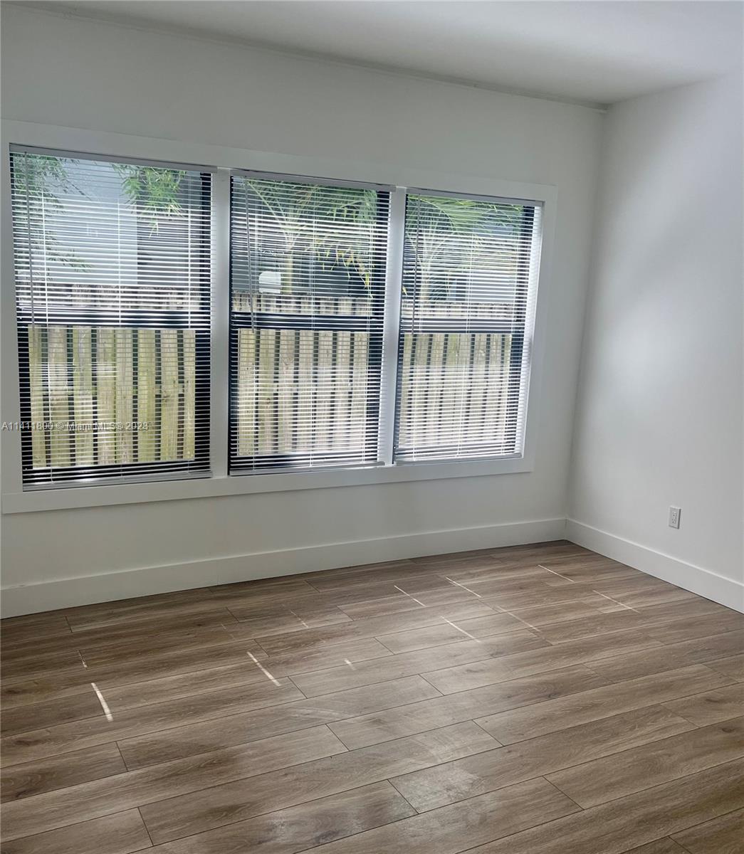 842 Himmarshee St Unit: 1
