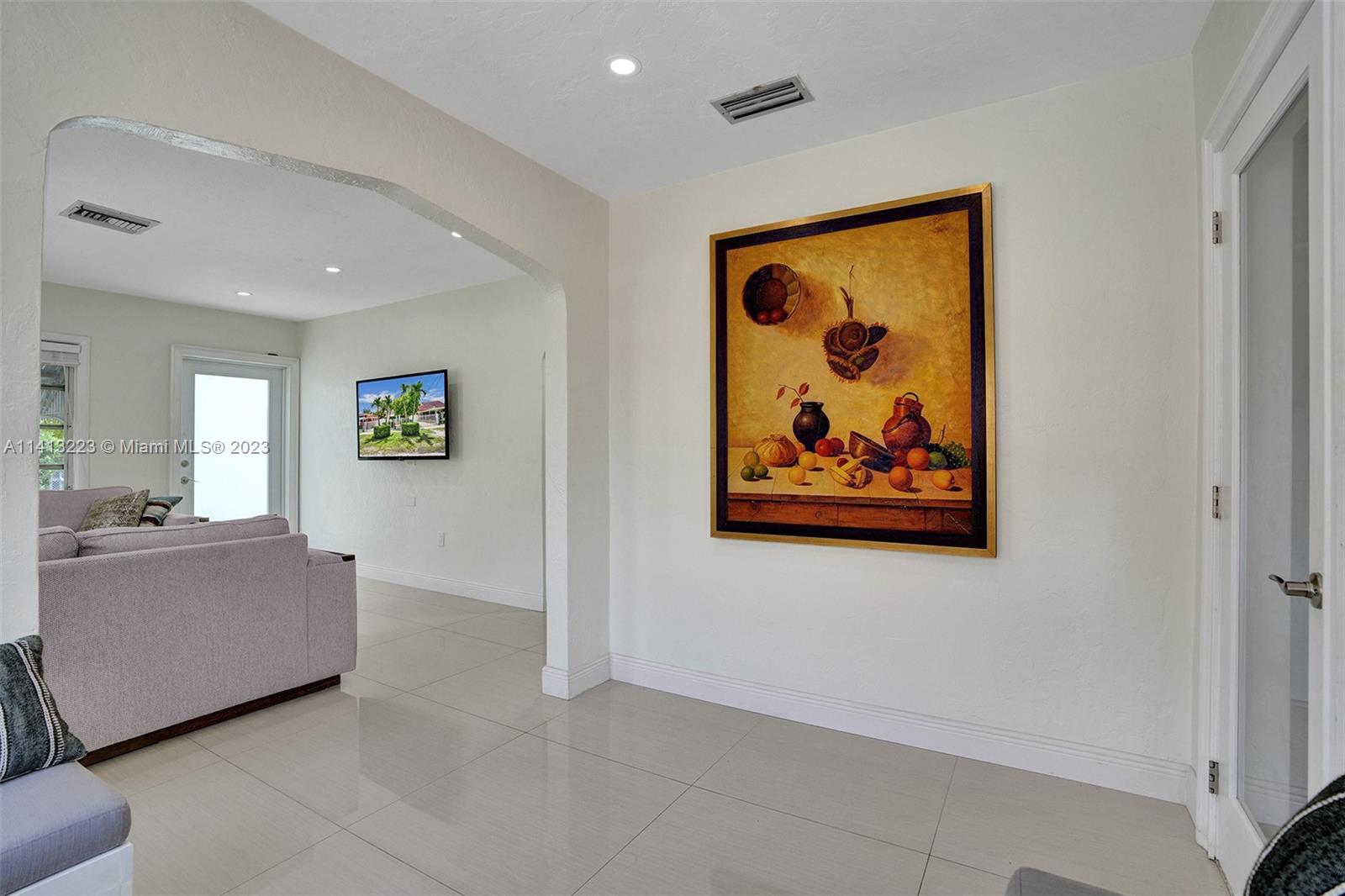 121 NW 34th Ave