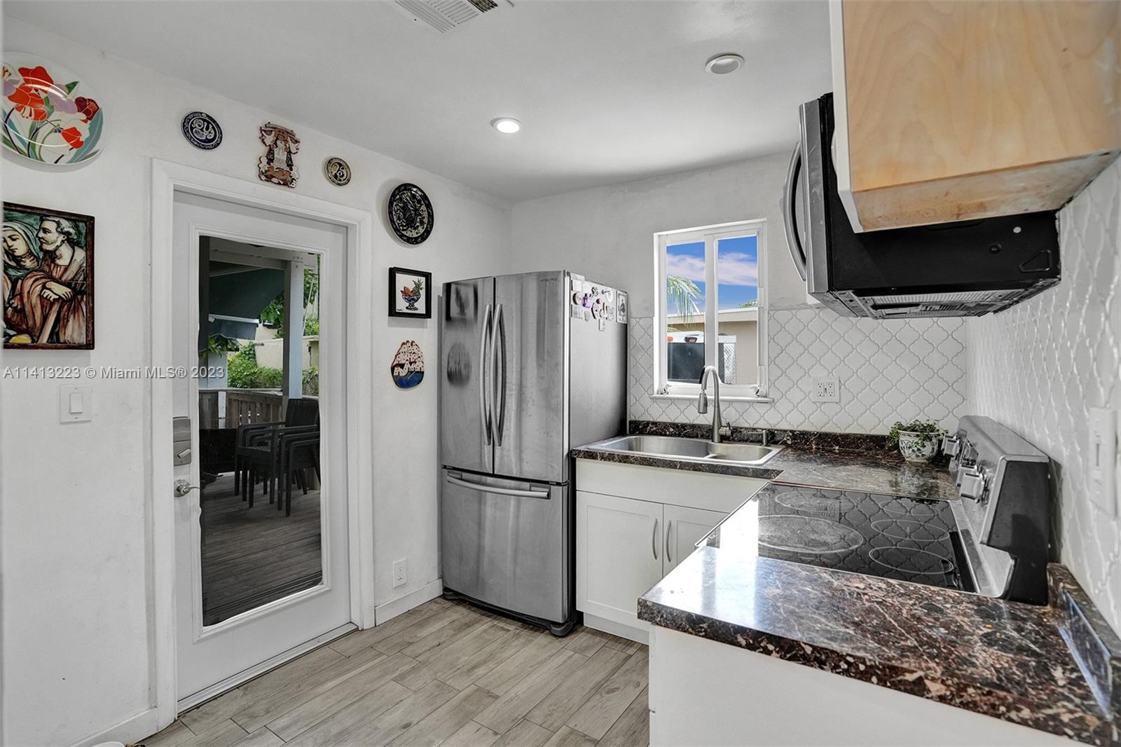 121 NW 34th Ave
