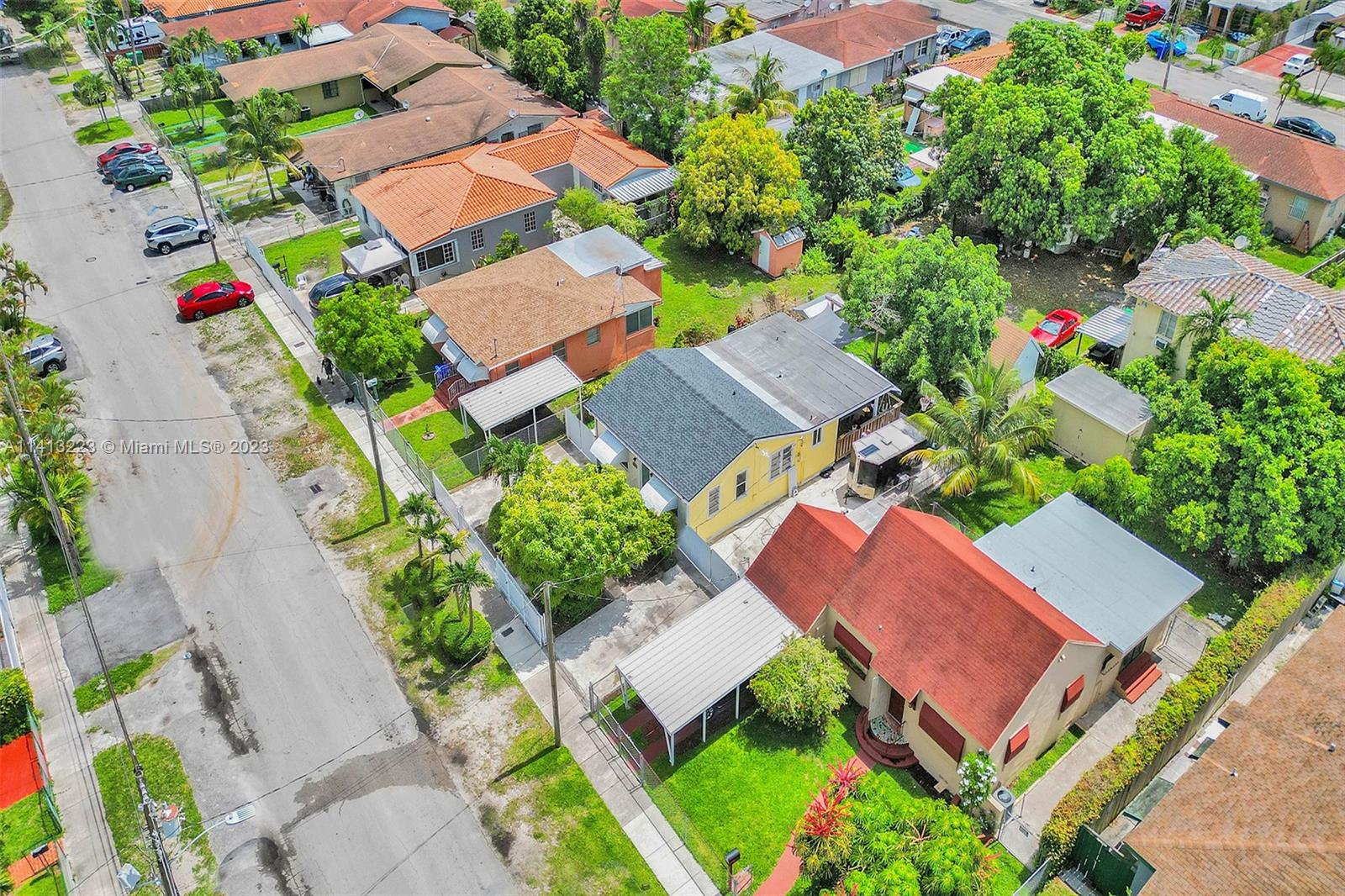 121 NW 34th Ave
