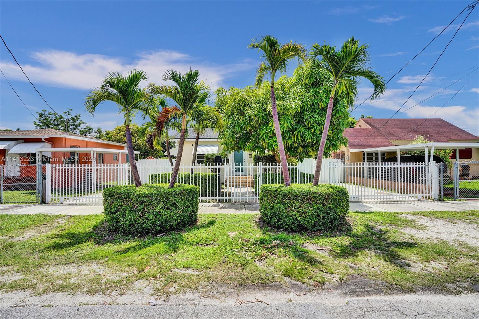 121 NW 34th Ave