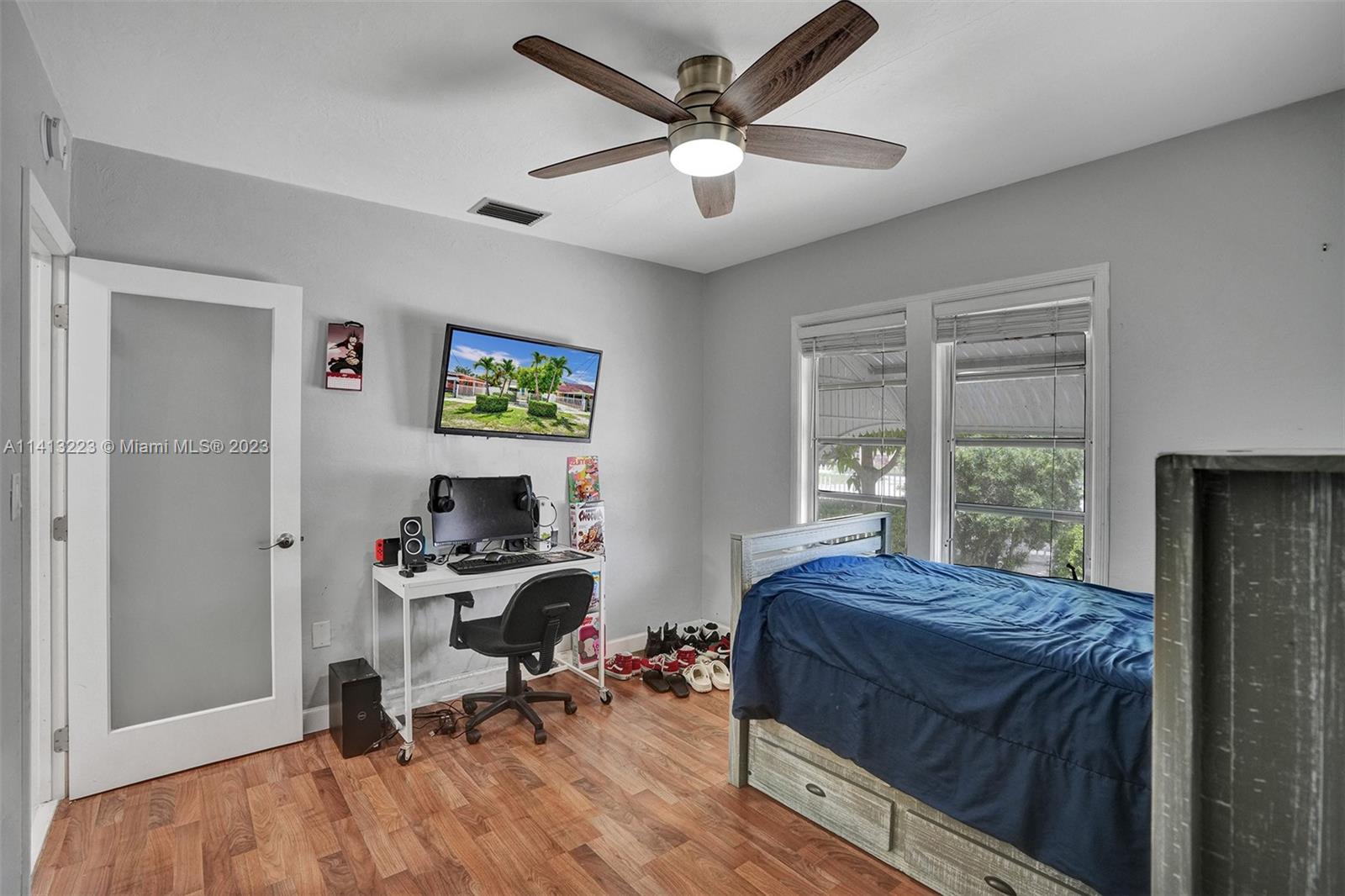 121 NW 34th Ave