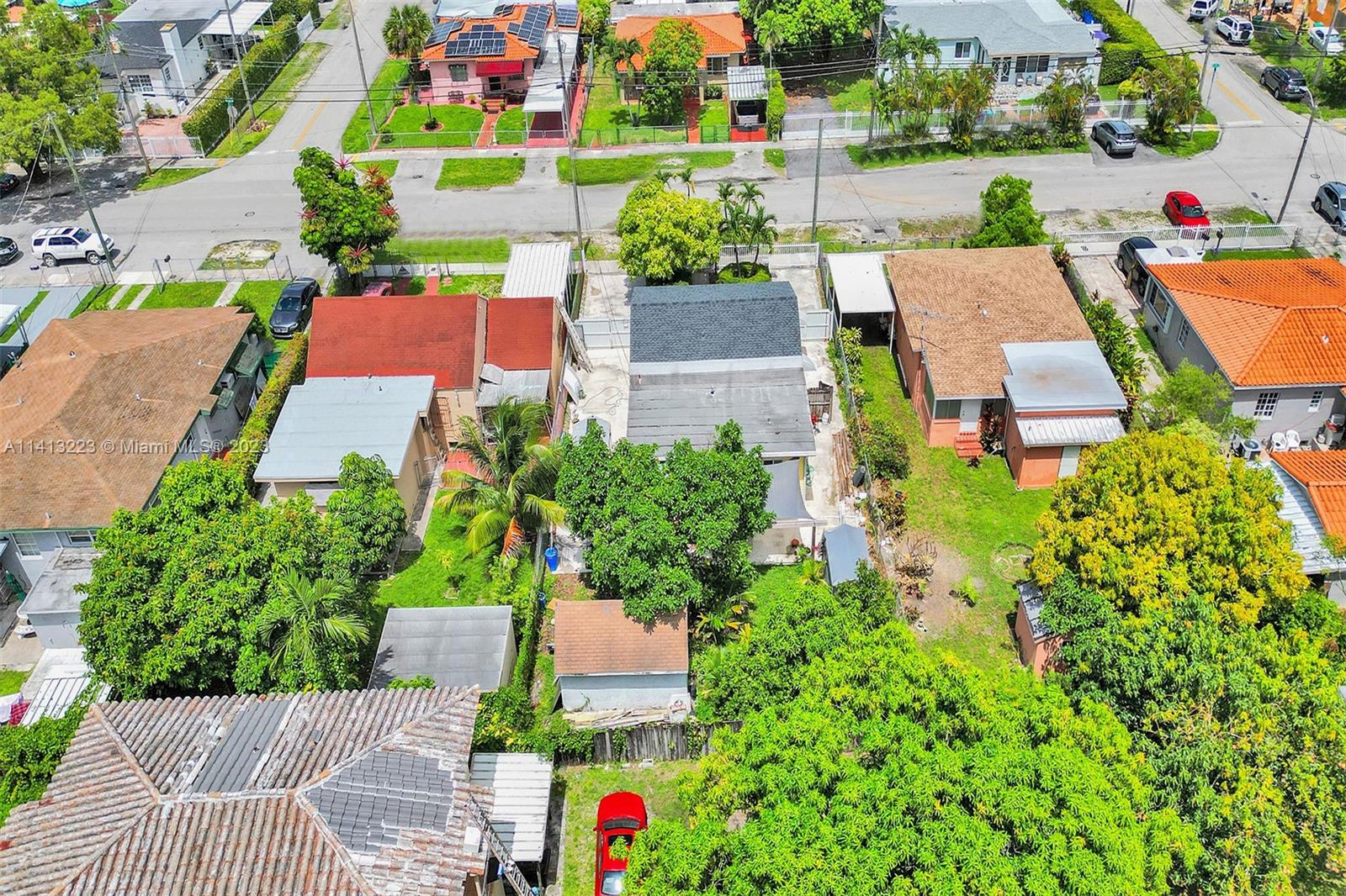 121 NW 34th Ave