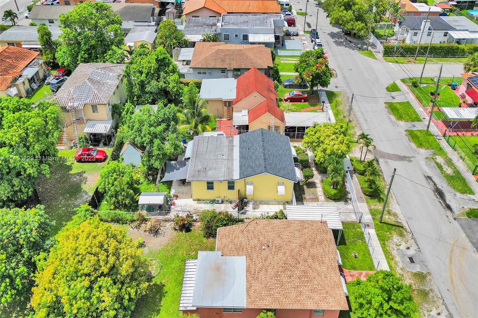 121 NW 34th Ave