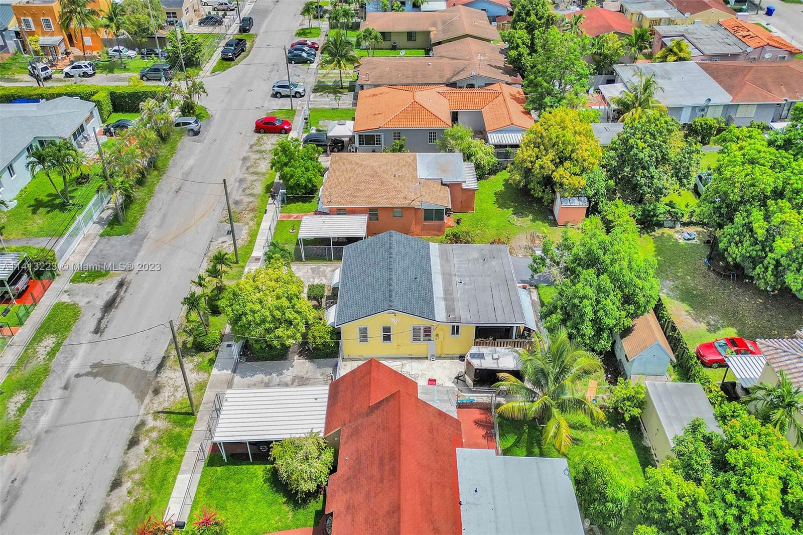 121 NW 34th Ave
