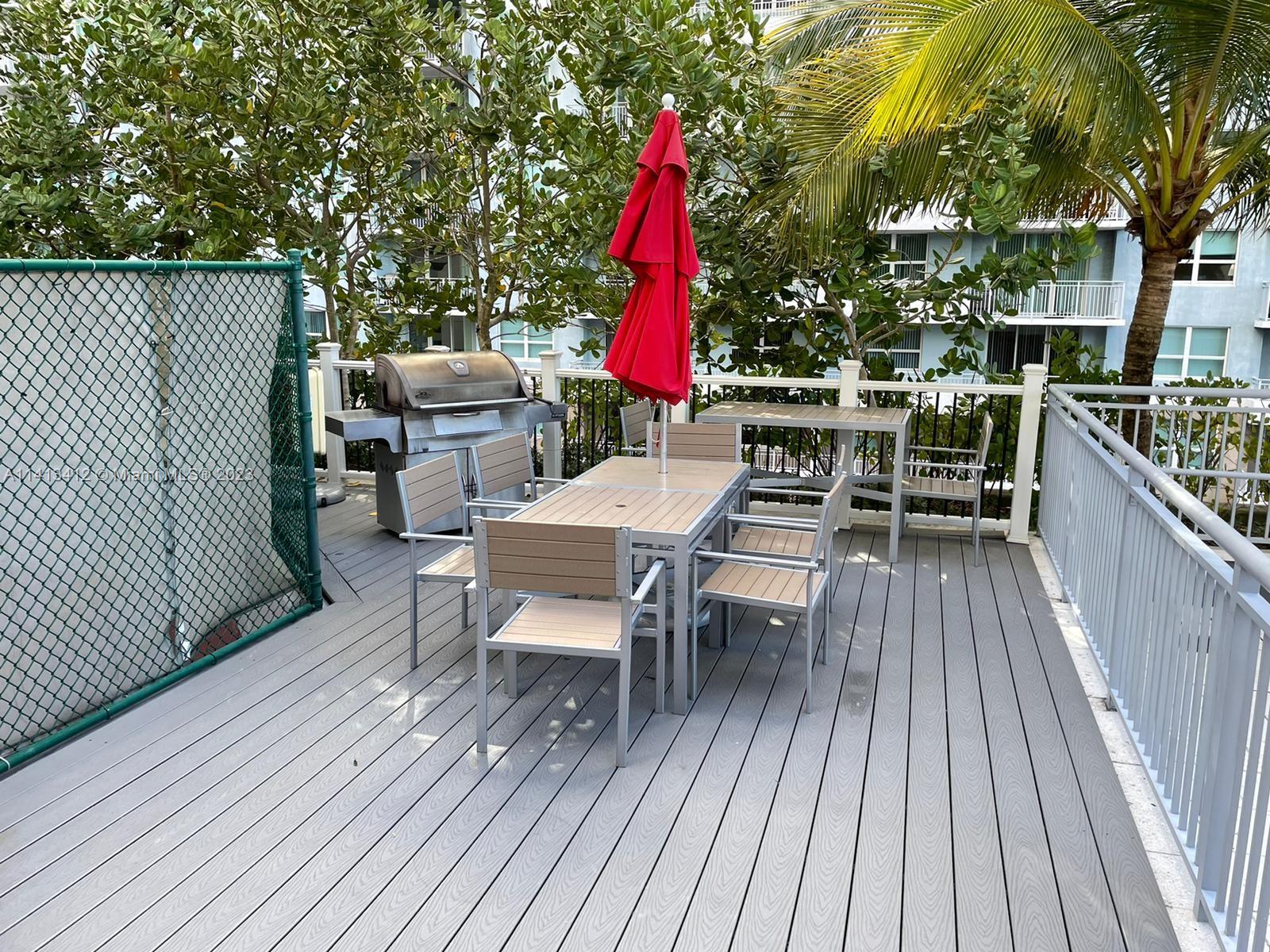 1155 Brickell Bay Dr # 1607