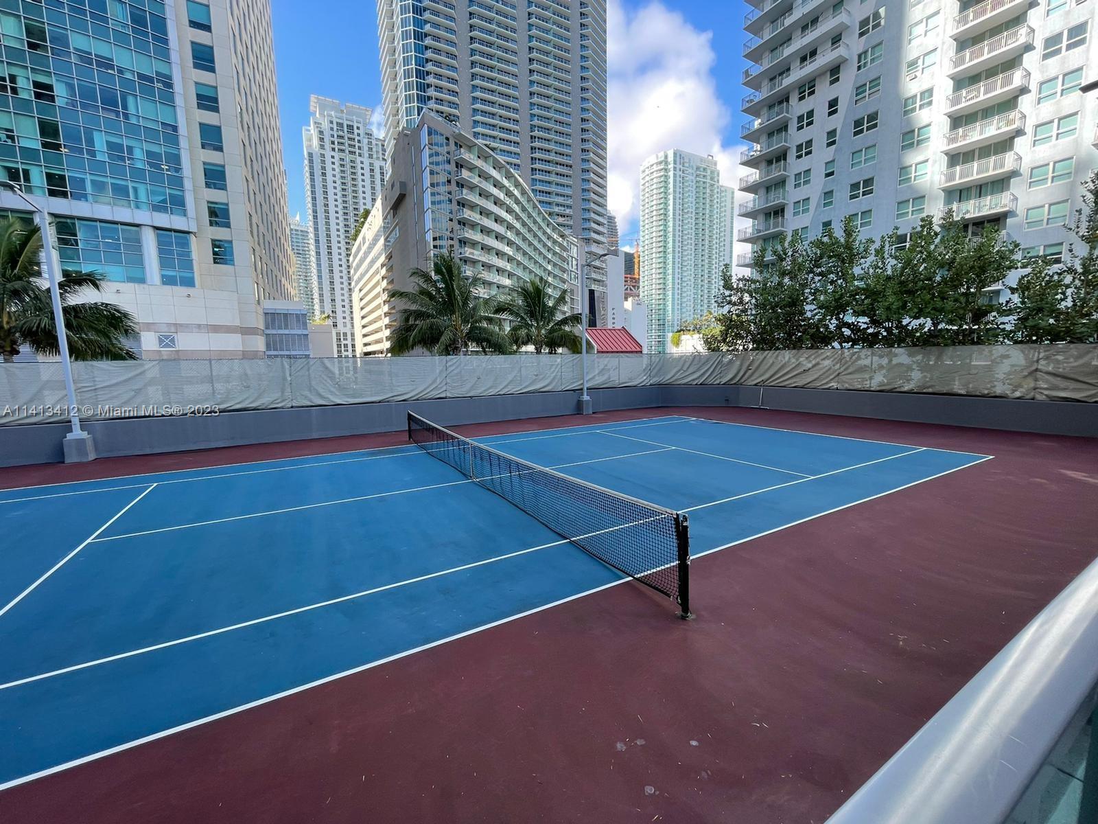 1155 Brickell Bay Dr # 1607