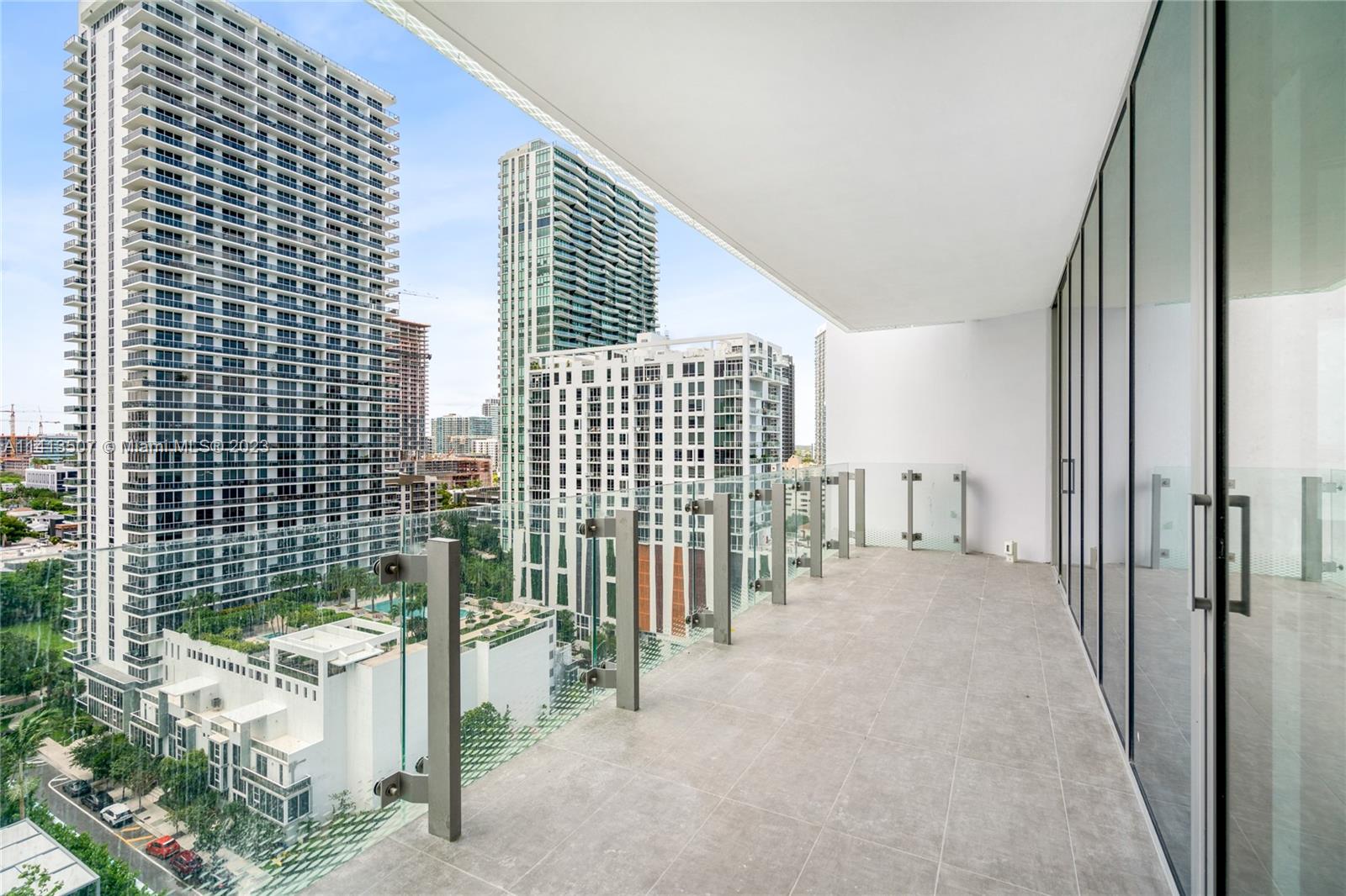 700 NE 26th Ter Unit: 1406