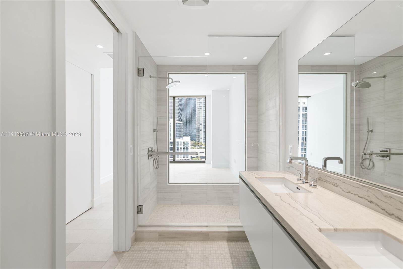 700 NE 26th Ter Unit: 1406