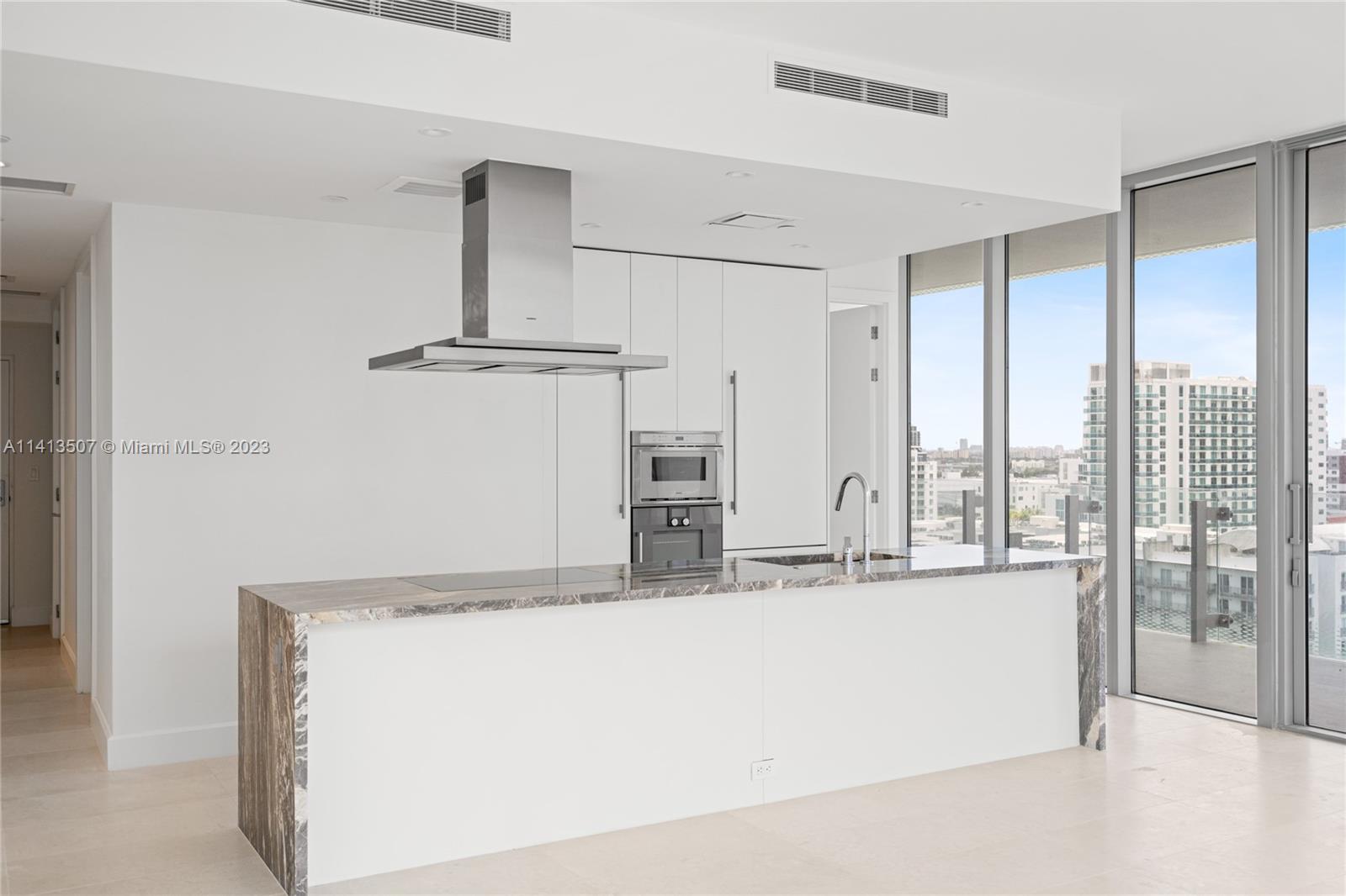 700 NE 26th Ter Unit: 1406