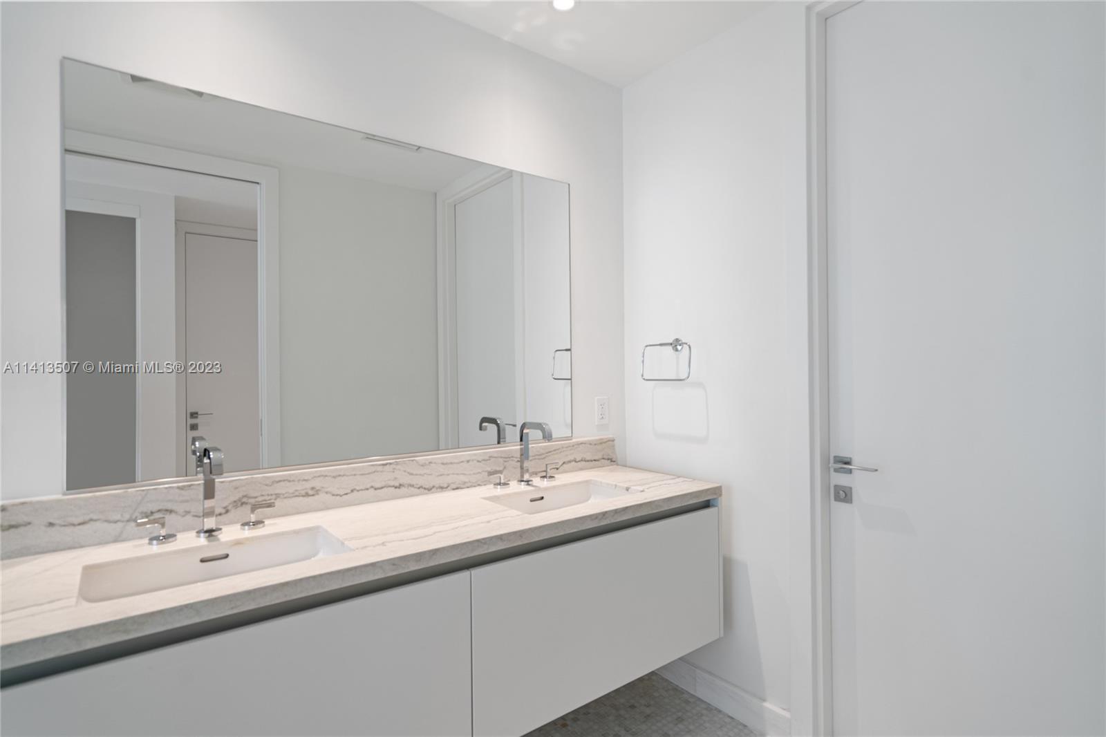 700 NE 26th Ter Unit: 1406