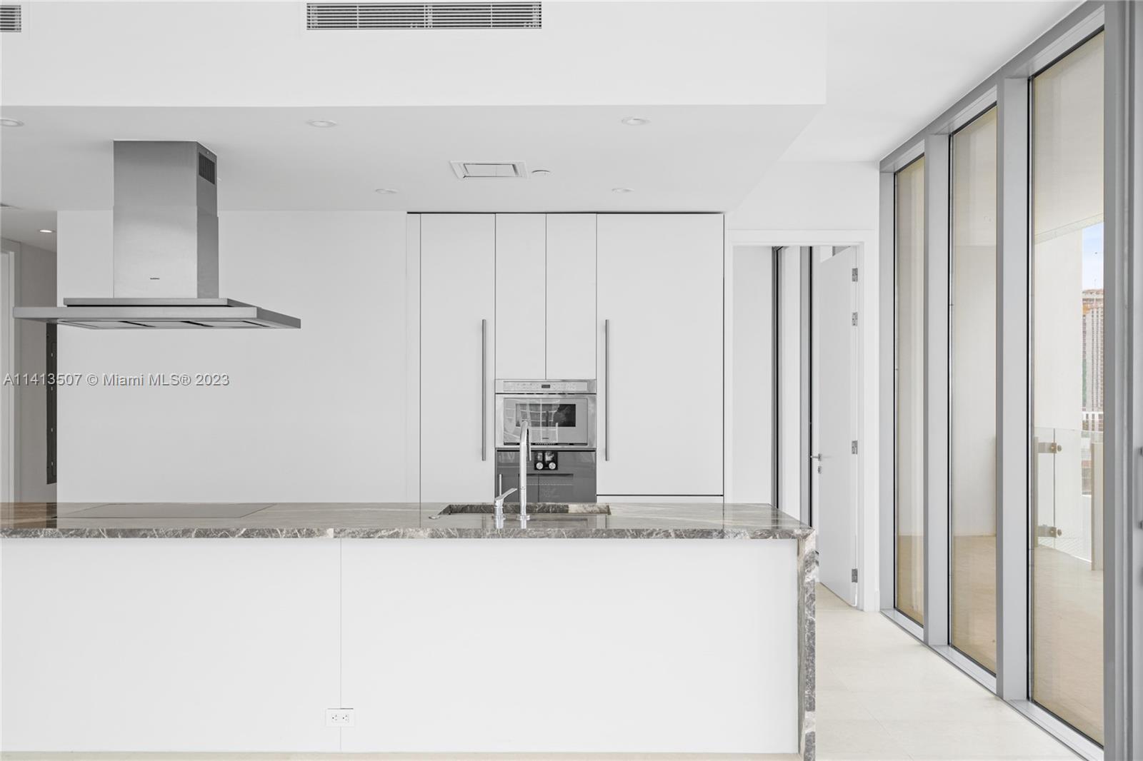700 NE 26th Ter Unit: 1406