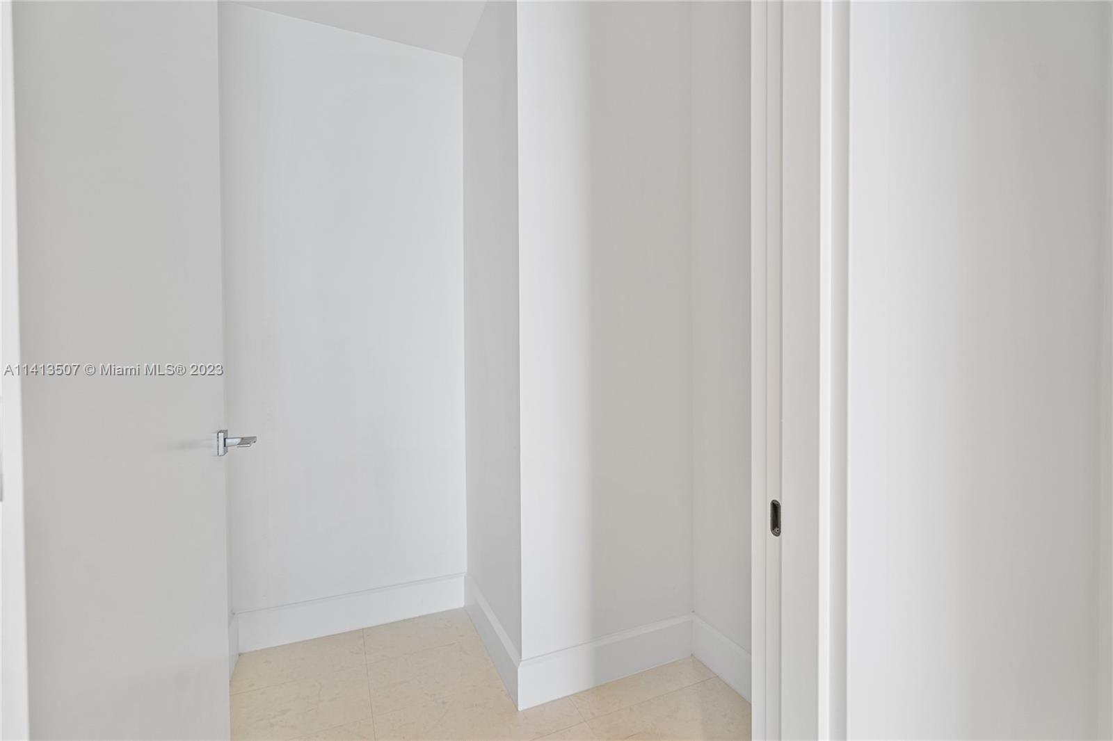 700 NE 26th Ter Unit: 1406