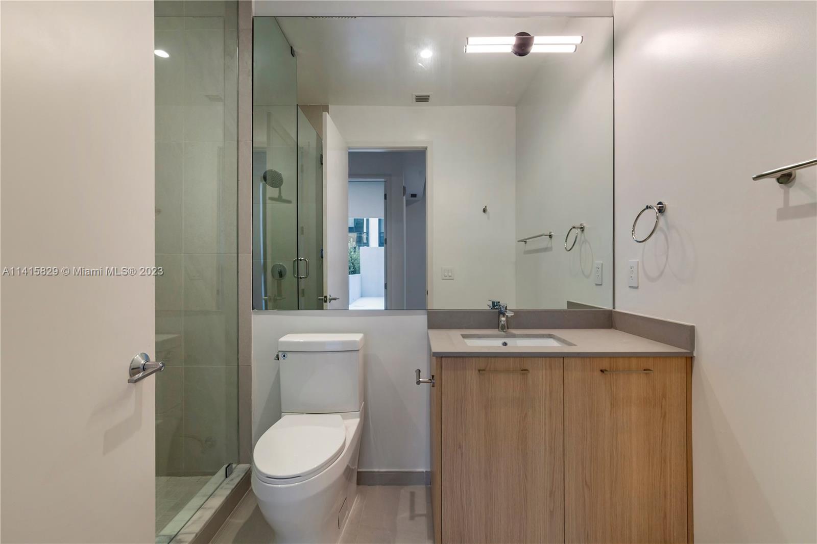 129 NW 26th St Unit: 227
